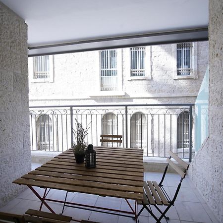 Harav Kuk Modern Apartment By Nimizz Jeruzsálem Kültér fotó