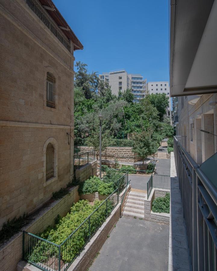 Harav Kuk Modern Apartment By Nimizz Jeruzsálem Kültér fotó