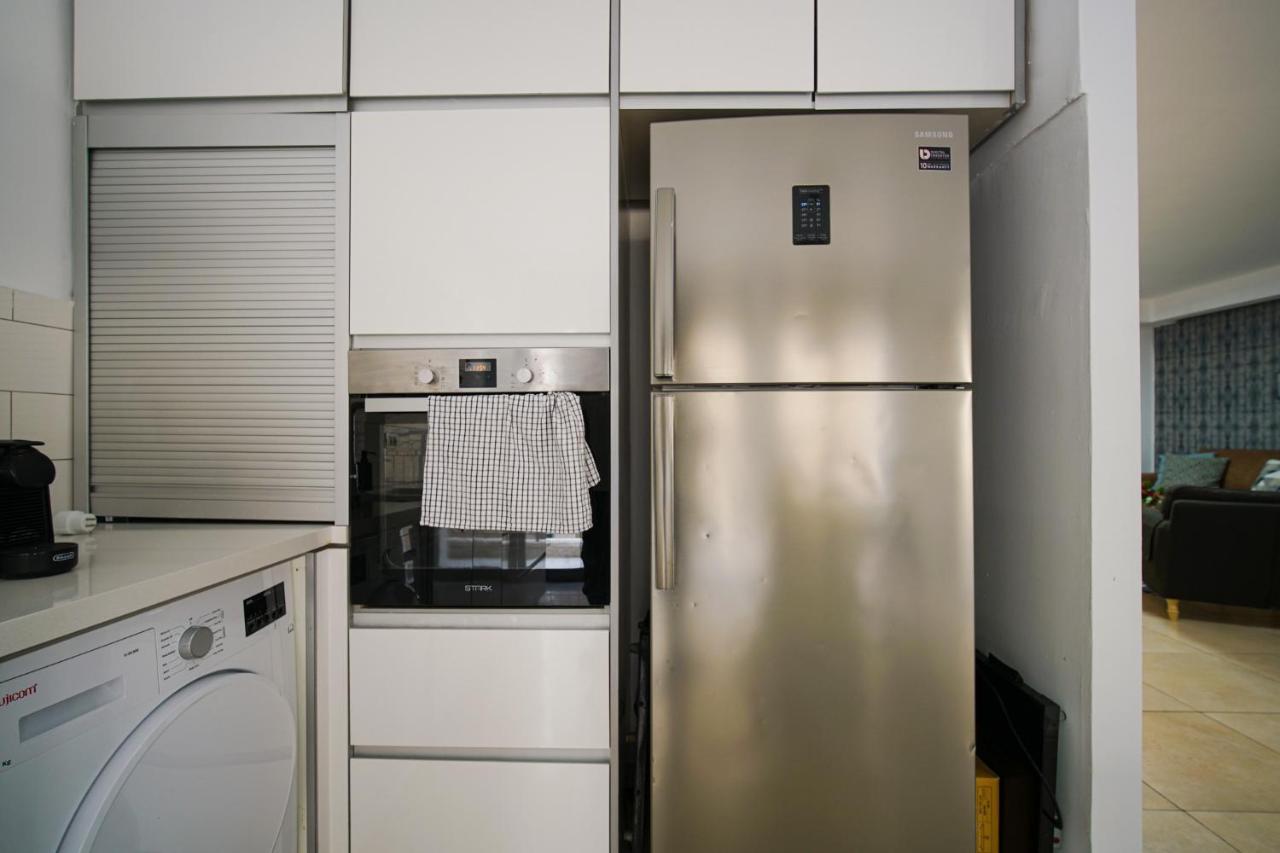 Harav Kuk Modern Apartment By Nimizz Jeruzsálem Kültér fotó