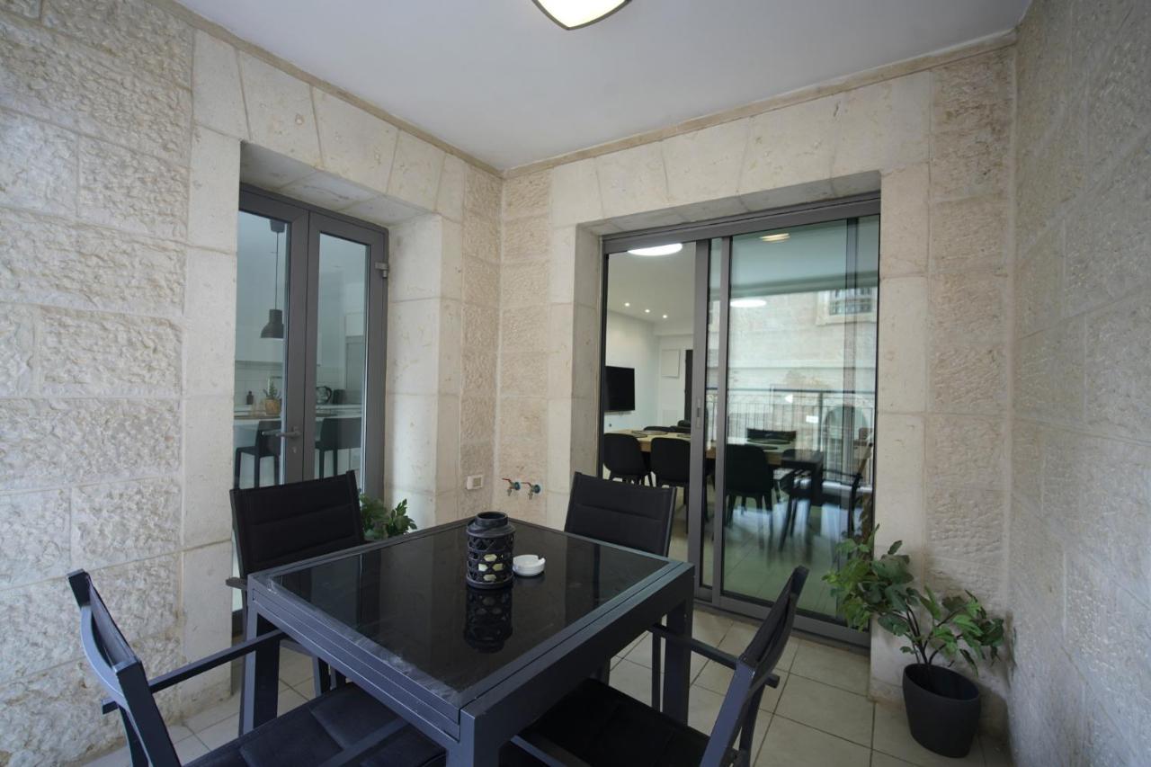 Harav Kuk Modern Apartment By Nimizz Jeruzsálem Kültér fotó